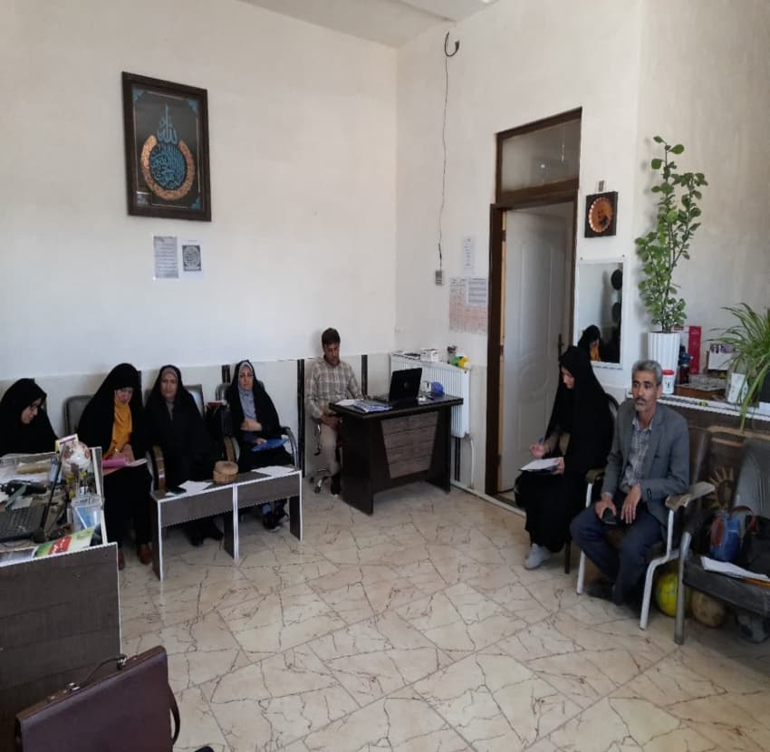 بازدید سرگروه های آموزشی از دبیرستان مهر البرز